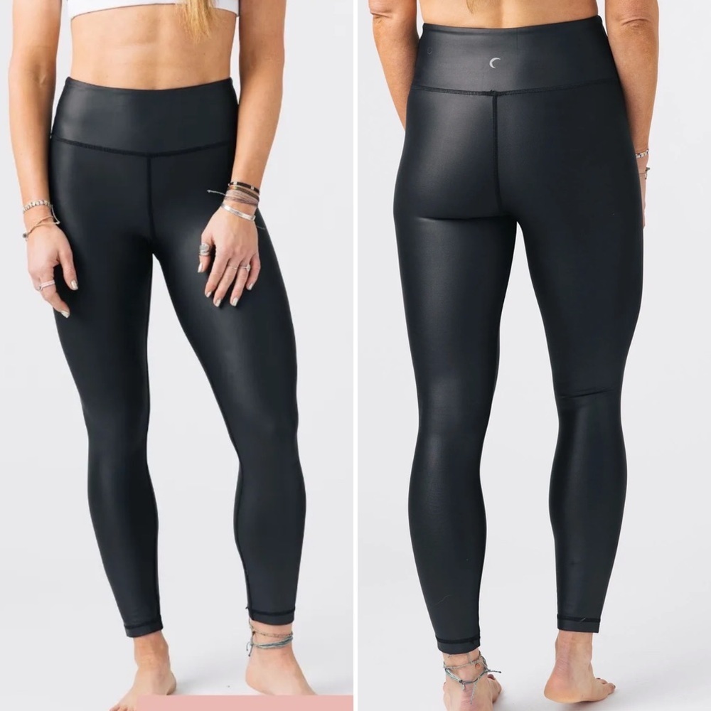 Zyia Active Black Metallic Light N Tight 7/8 Leggings Size 2